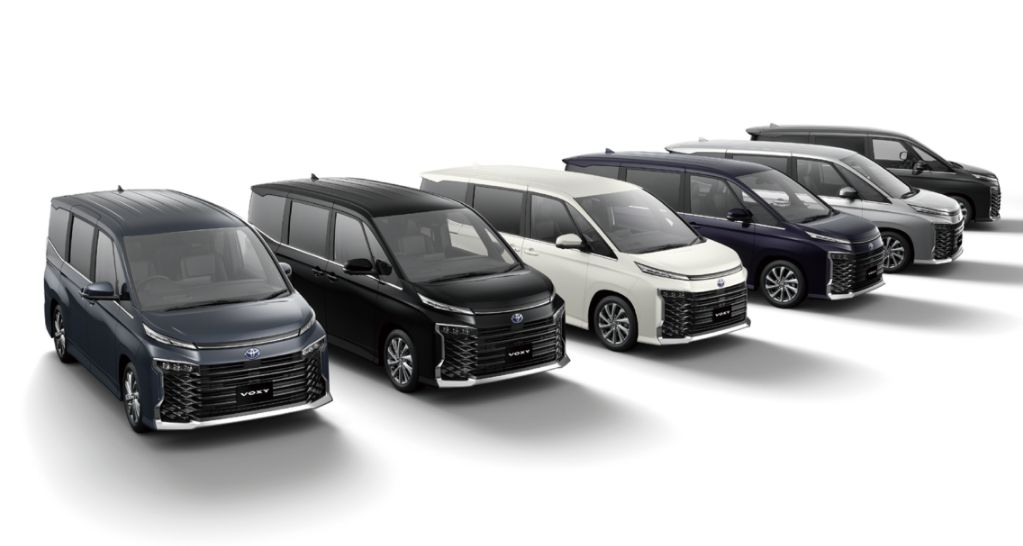 ヴォクシーのカラーバリエーションは全6色。