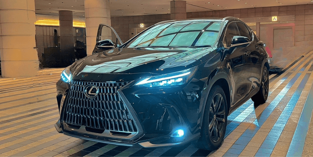 レクサスNX Fスポーツ ホワイトノーヴァ LINEオーナー愛車写真