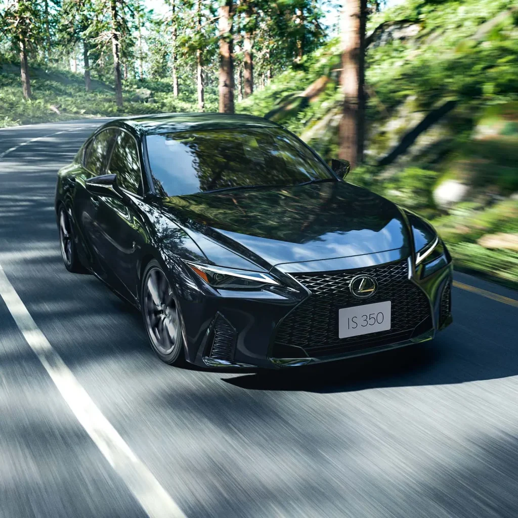 【2025年8月最新】レクサスISのリアルタイム相場動向