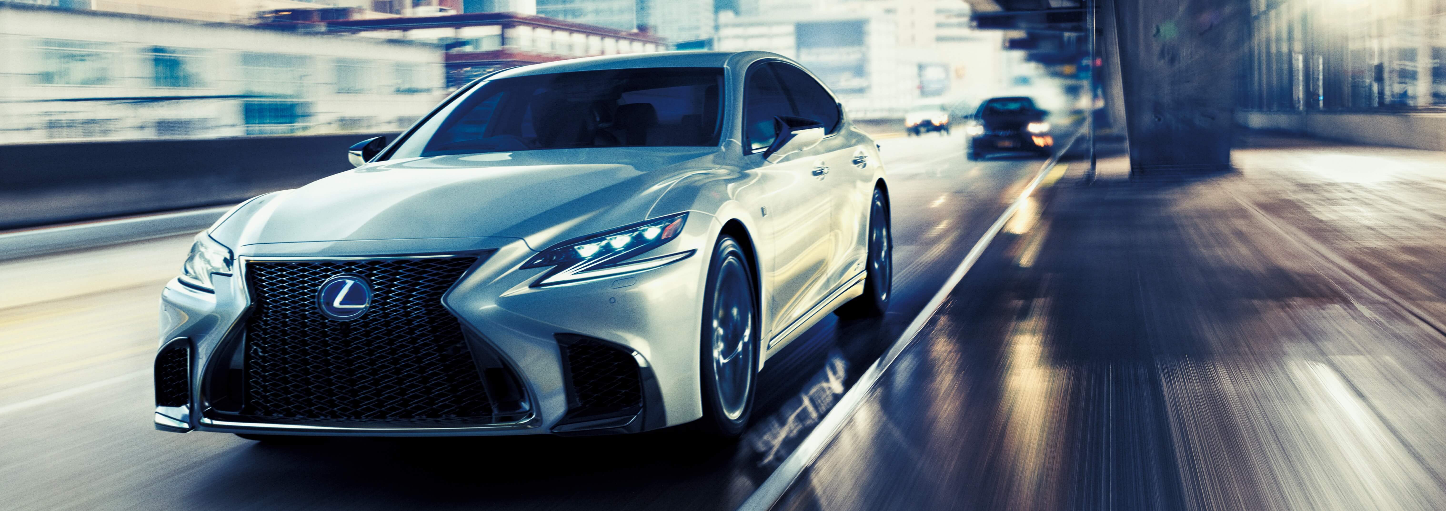 レクサスLSを最高額で売るなら「一括査定」が必須